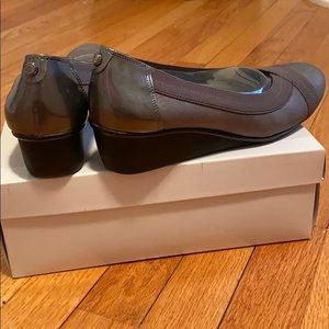 Anne Kline Sport wedge size 8m